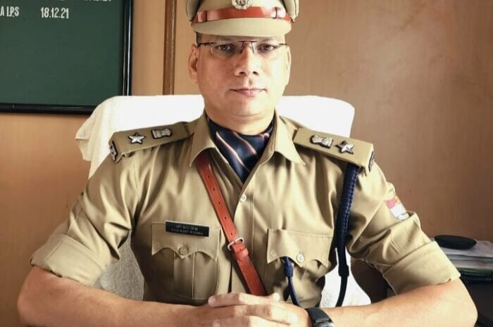 कमांडेंट मणिकांत मिश्रा की बड़ी पहल, कांवड़ मेले में महिला श्रद्धालुओं की सुरक्षा के लिए SDRF महिला कार्मिकों की संवेदनशील घाटों पर की तैनाती